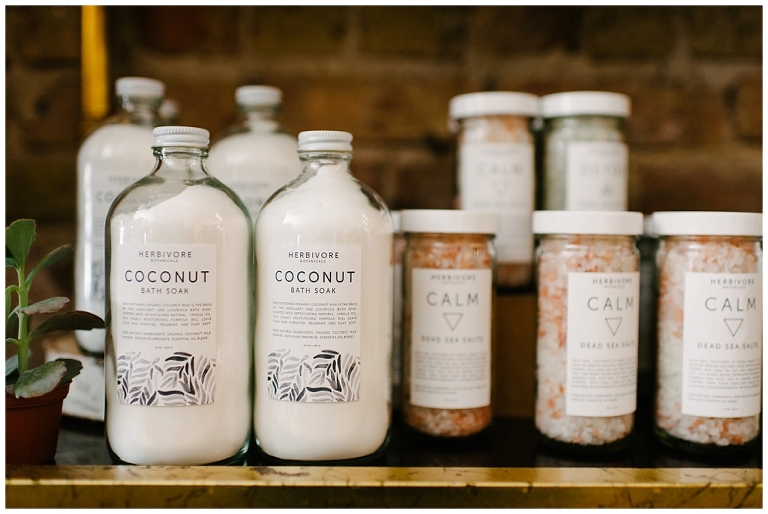 Fleur Chicago Floral and Gift Boutique Logan Square photos by Jasmine Pulley wildlyspun.com -15