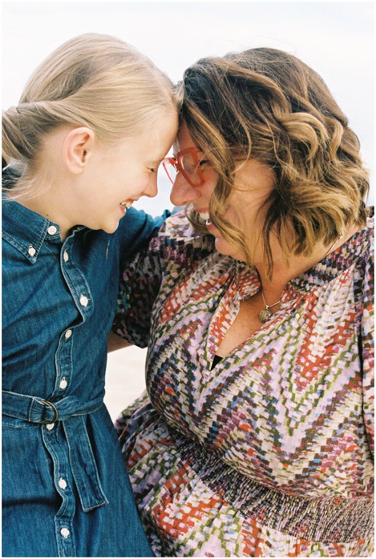 Evanston Beach, Chicago family lifestyle photography session