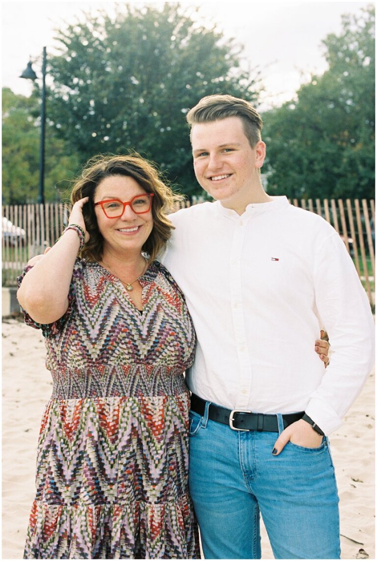 Evanston Beach, Chicago family lifestyle photography session