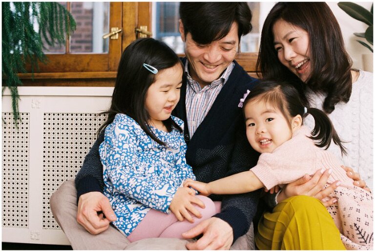 Albany Park, Chicago family in home photography session